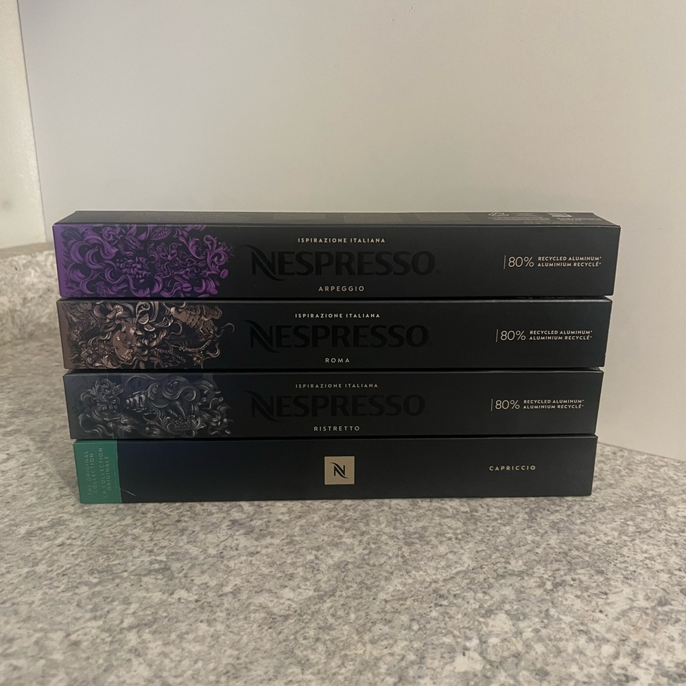 Nespresso variety of OriginalLine coffee pods capsules. 4 packs of 10. New